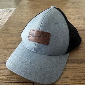 Wrangler Gray Black Mesh Trucker Hat Adjustable Snapback